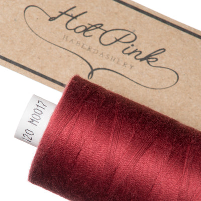 1000m Coates Polyester Moon Thread in Reds & Pinks 0017