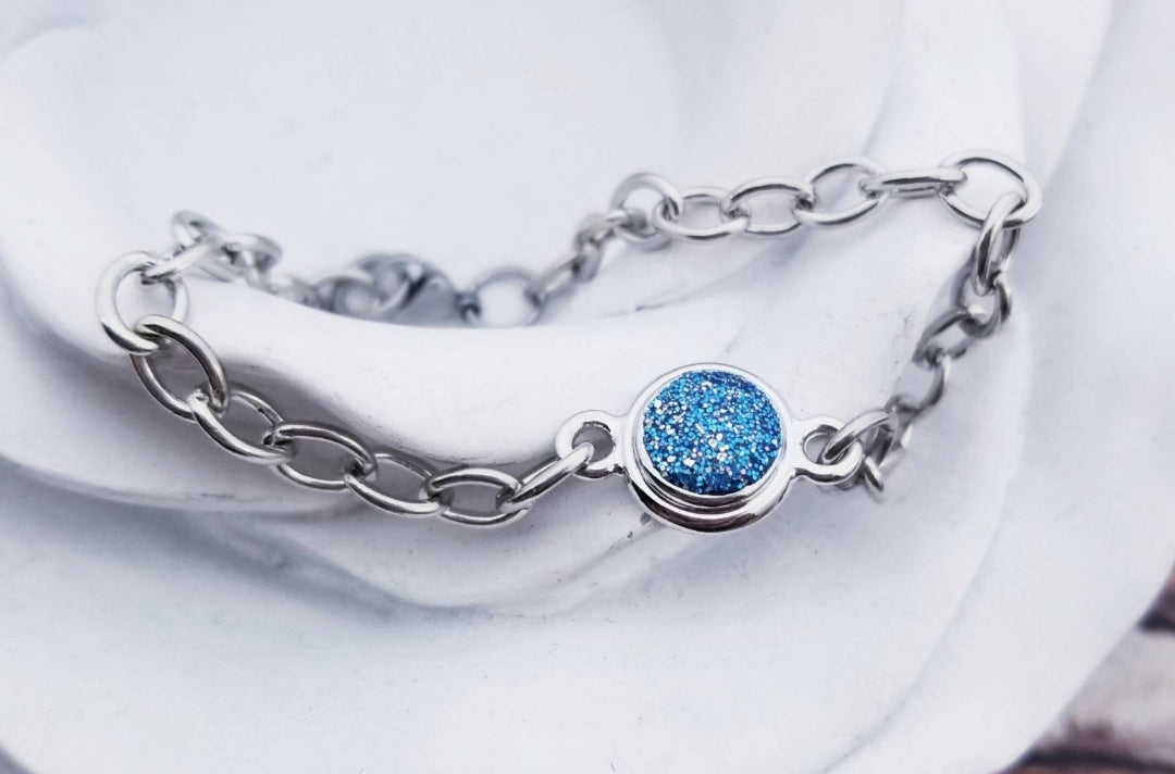 bracelet with ashes inside