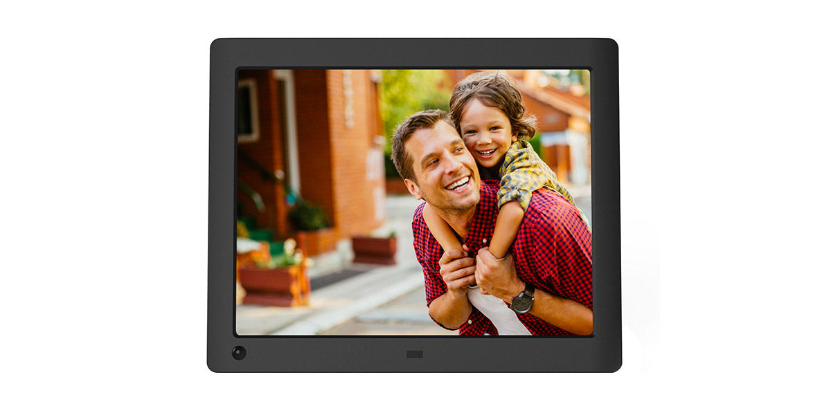 8 inch Hi-Res Digital Photo Frame with Motion Sensor by NIX