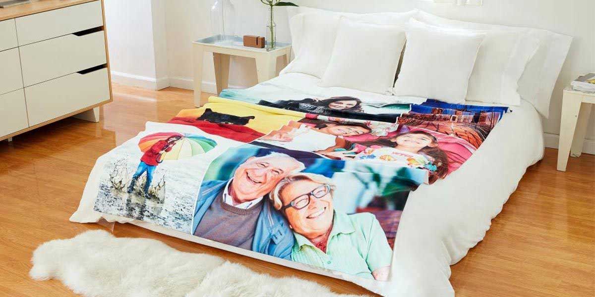 Photo of senior couple in the Blanket