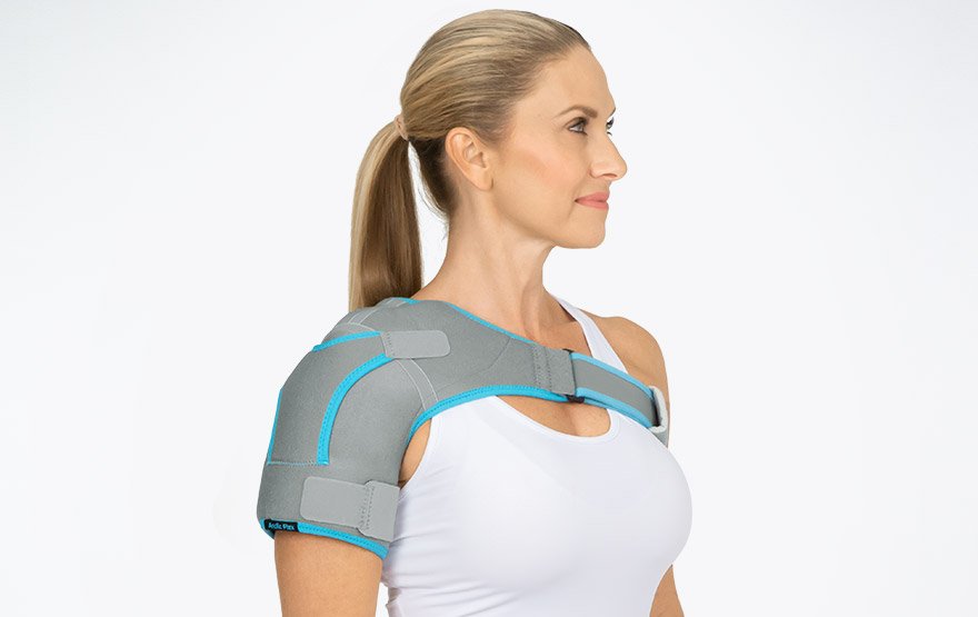 woman wearing shoulder brace