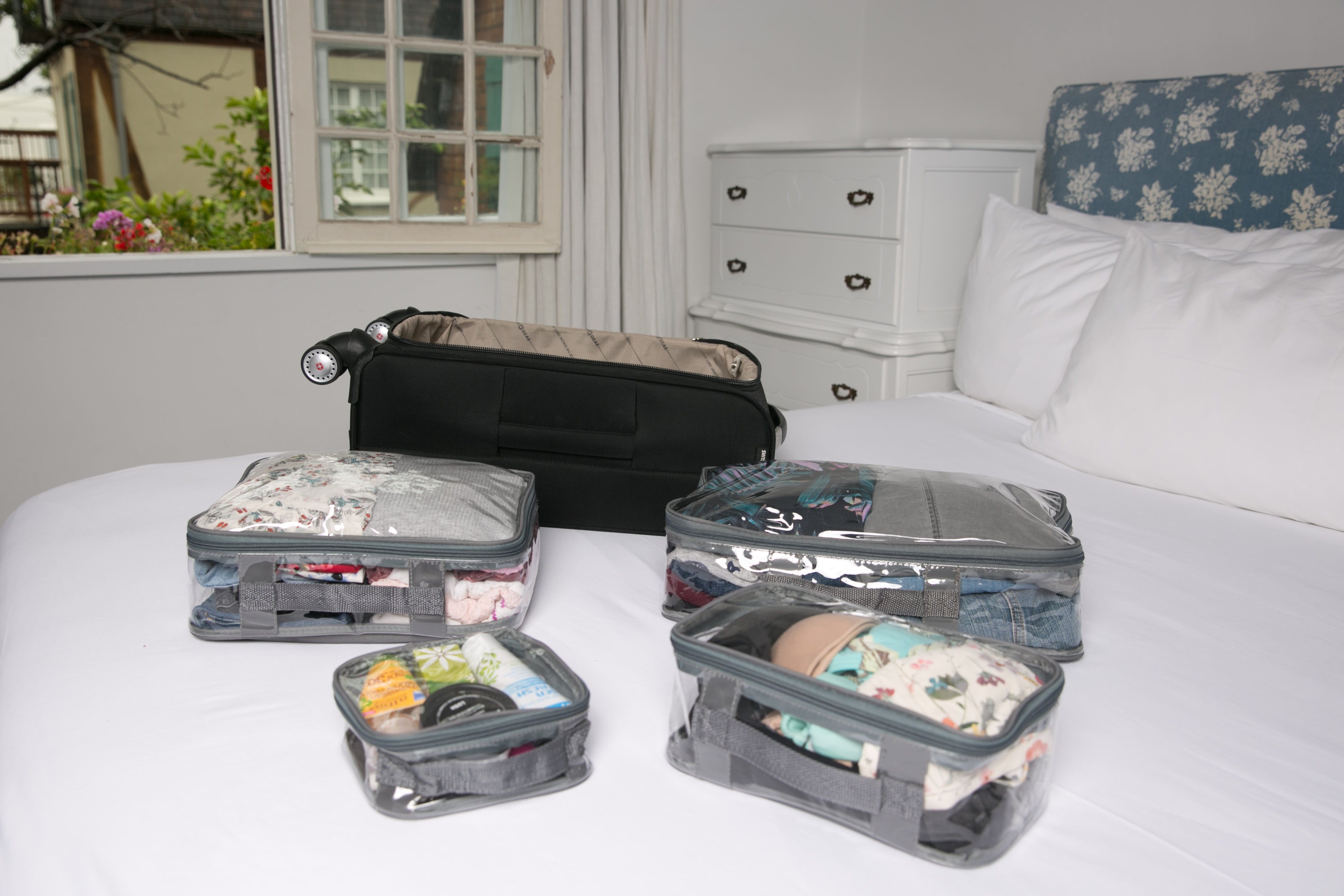 EzPacking Starter Set for an organized luggage