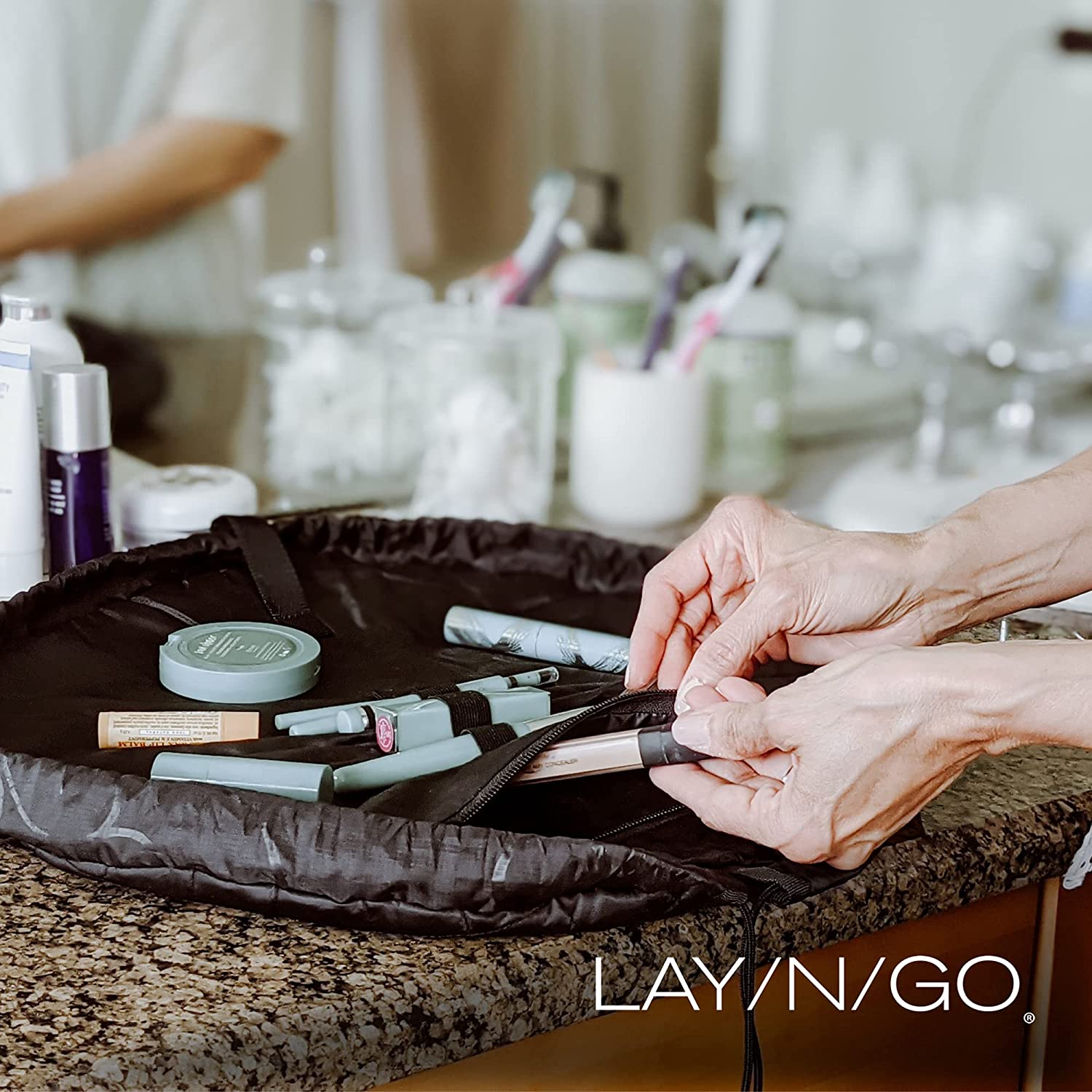 Lay-n-go cosmetic pouch for travel