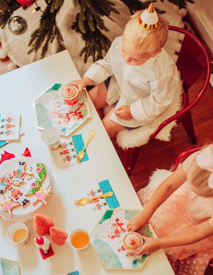 nutcracker paper plates