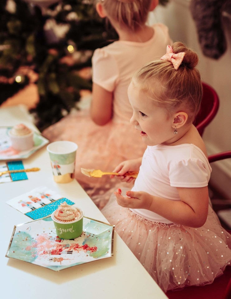 nutcracker paper plates