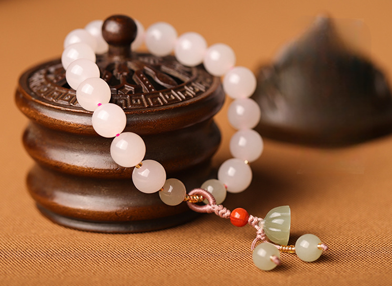 Natural Pink Agate Detail