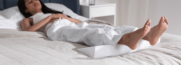 What is a heel lift pillow and what does it do? – Putnams