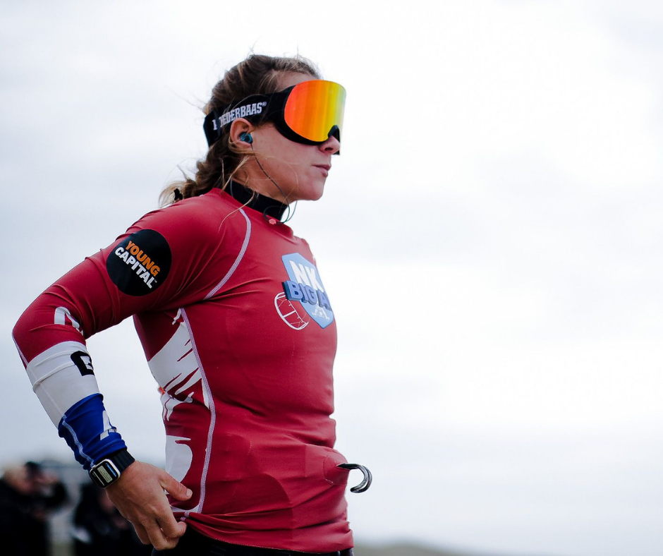 Elsien Zijlstra wint het NK Big Air Kitesurfing