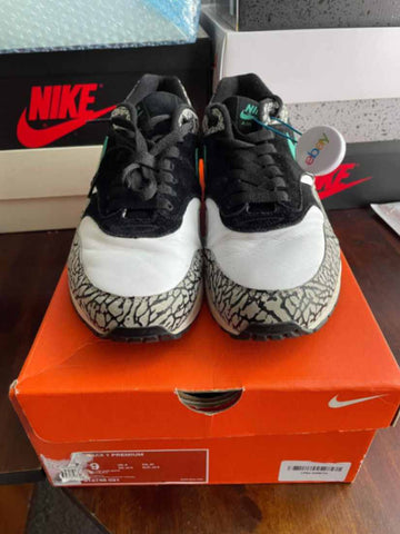 jpeg-optimizer_Nike Air Max 1 x Atmos “Elephant” (2007)3.jpg__PID:40eb6e86-e7fd-4b85-8d17-48ea5eb2191a