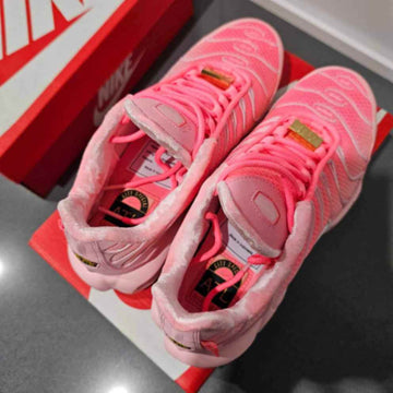 jpeg-optimizer_Nike air max TN ‘Atlanta’4.jpg__PID:f1ae55ab-ba1b-4ff8-9141-a79c9d77fdb7