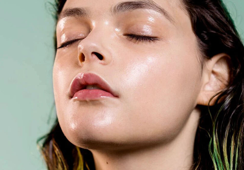 How to apply cocoa butter on the skin?