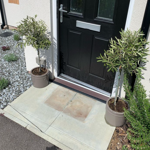 Doorstep Makeover using Bagpath Tile Stencil