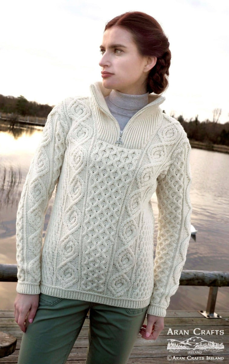 CABLE CREW NECK SWEATER WITH POCKETS - C4443