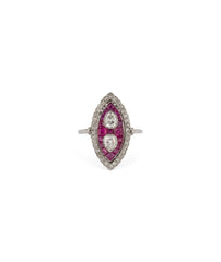 Bague marquise ancienne diamants et rubis “Guro”