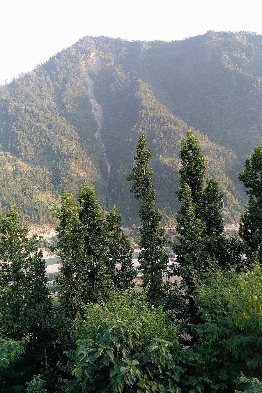 Paysage de la région de Jajarkot, au Népal, photos de Binod Basnet