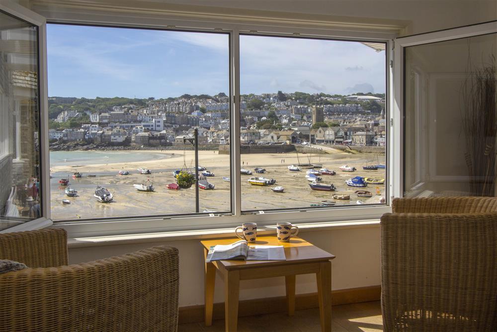 Harbourside House St Ives Please Call Or Email To Enquire About