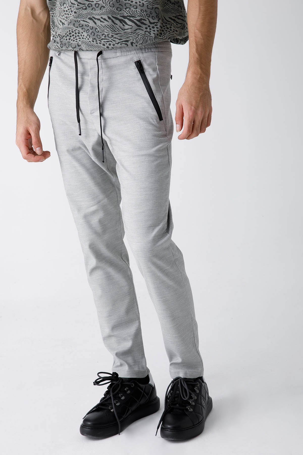 Replay Smart Business Jogger Pantolon M9685 000 50595 011 – Libas ...