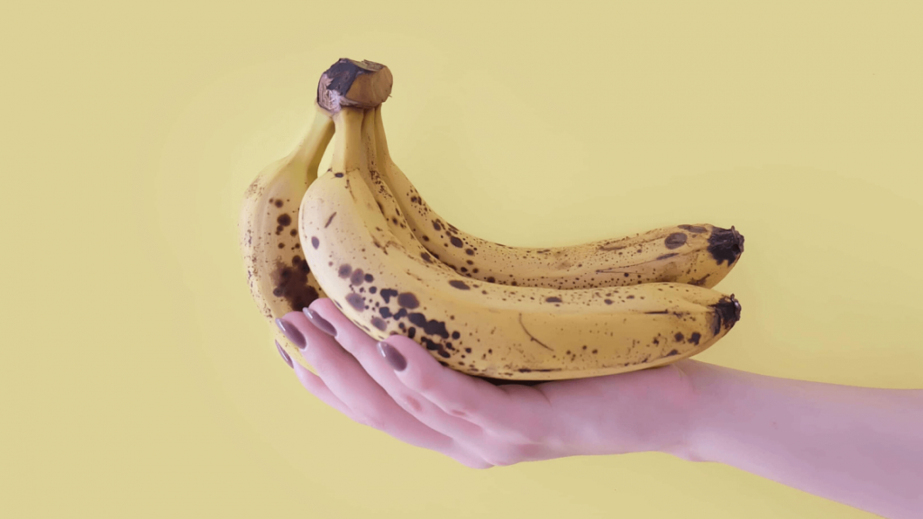 Ripe bananas can help support digestion.