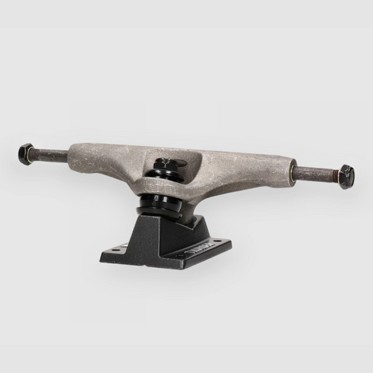 THUNDER TRUCKS SKATEBOARD - TEAM HOLLOW RAW 148