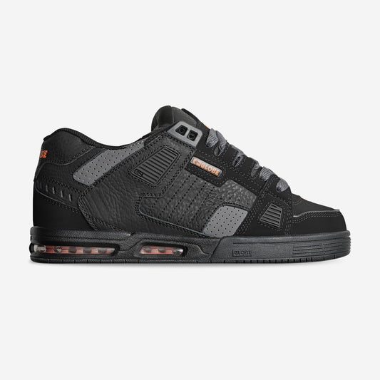 GLOBE SABRE Black/Orange skateboard scarpe