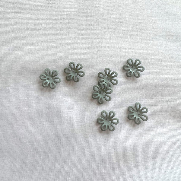 Nylon flower buttons