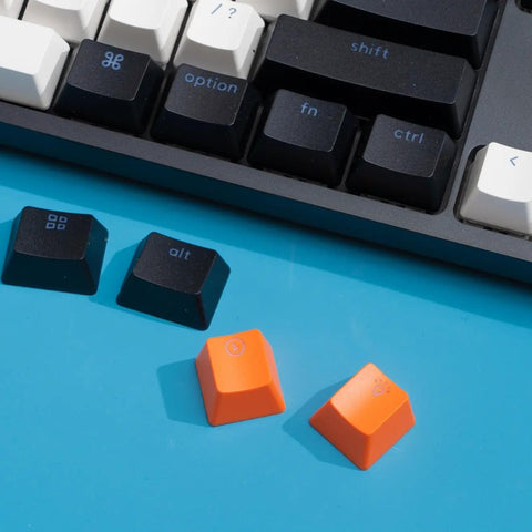 clavier mecanique noir et orange