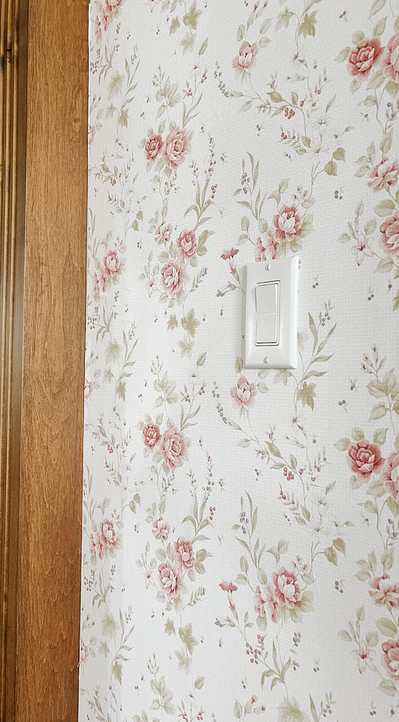 Vintage soft floral removable wallpaper