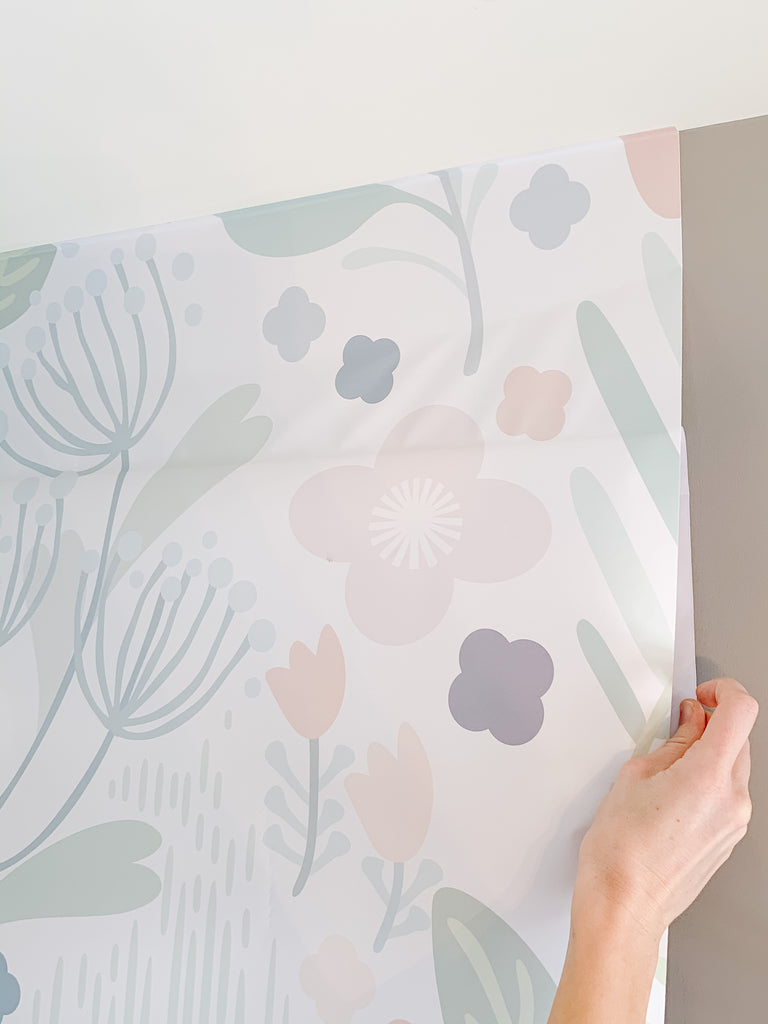 removable wallpaper application