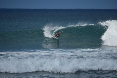 Cutback Surfing