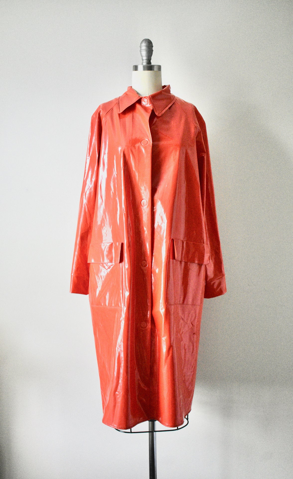 Vintage Classic 1950s Shiny Red Rubber Raincoat – Vintage World Rocks
