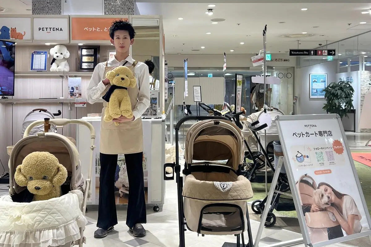 PETTENA横浜ポップアップストアのスタッフ