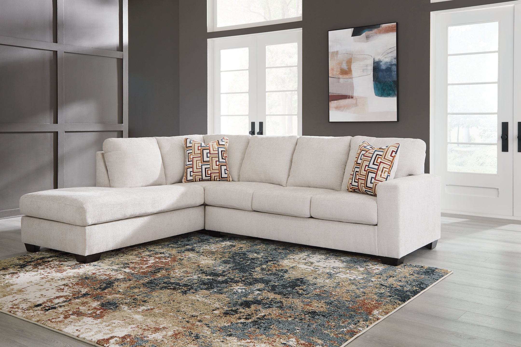 2-Piece Sectional with Chaise in Aviemore Style
