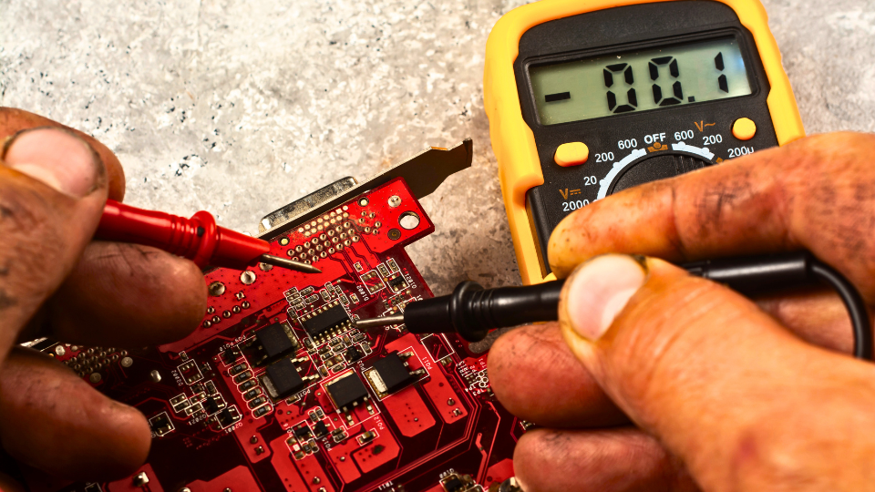 Troubleshooting a circuit with a digital multimeter