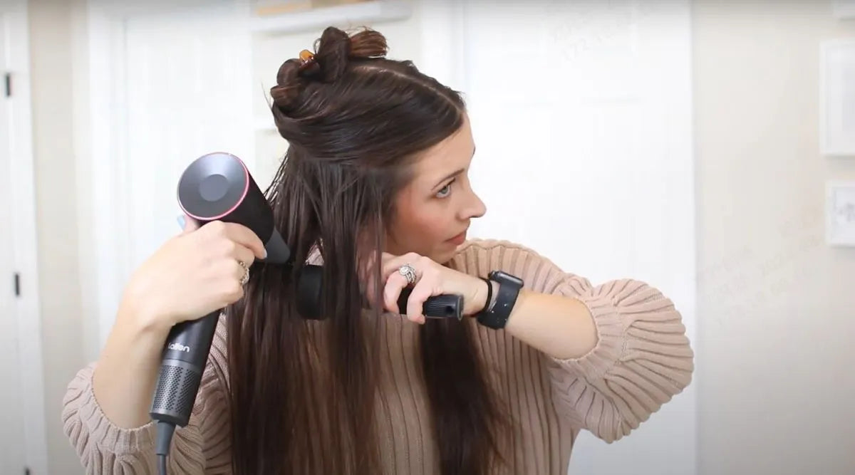 sèche-cheveux ionique pour cheveux fins
