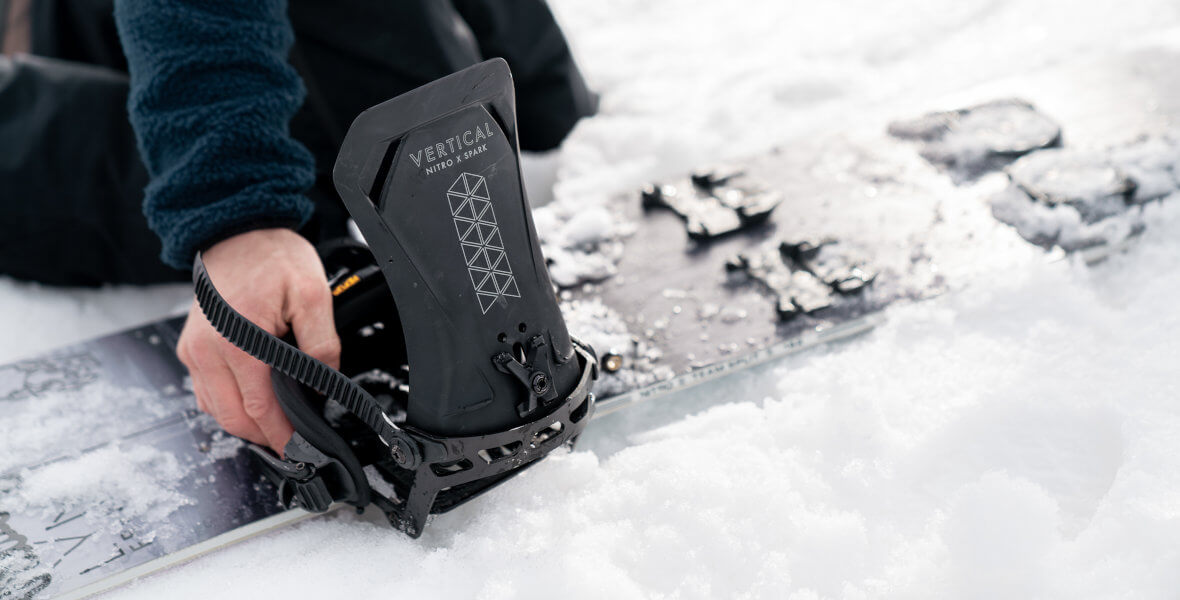 nitro vertical splitboard bindings