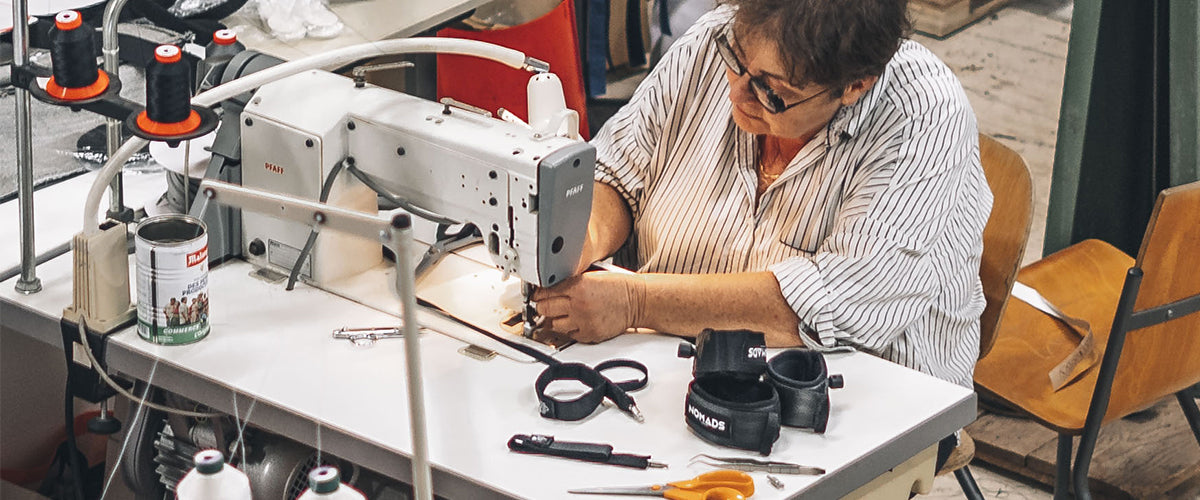 Leash seamstress