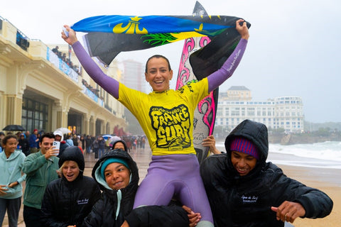 campeonato de surf de tabla corta maud le car