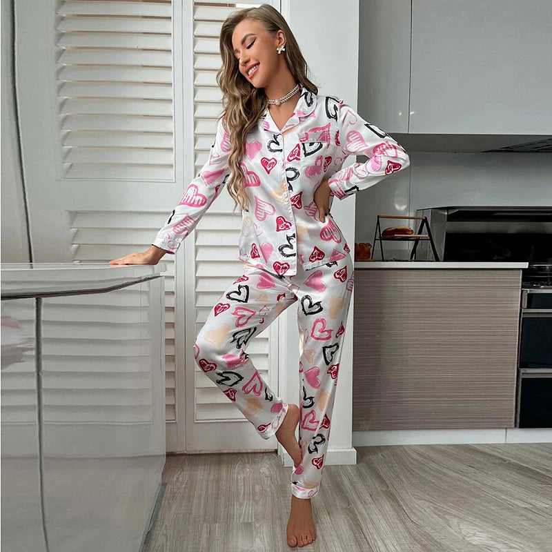 Heart print satin pyjama set for elegant women