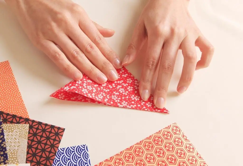 Origami mit Papier