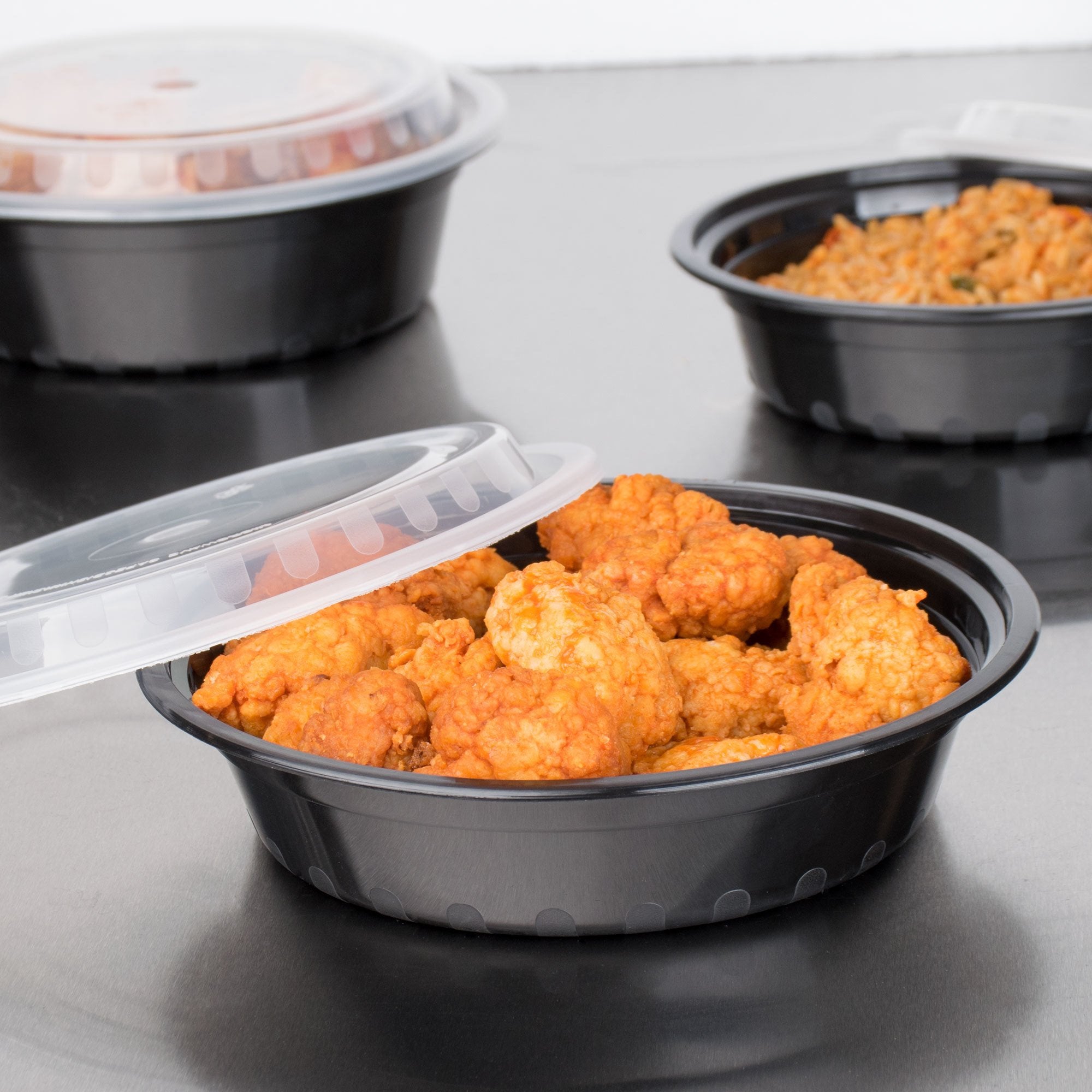 Black Round Microwavable Take-Out Container w/ Lid, 32oz - Case of 150