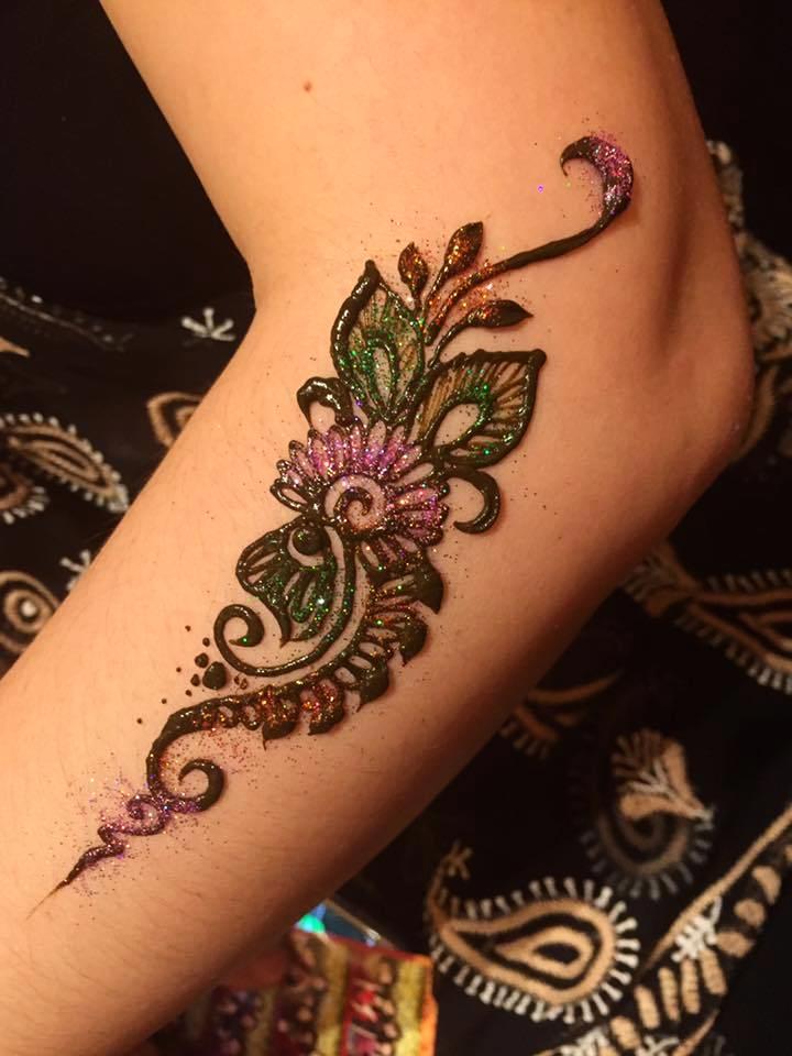 Henna Class 7 - Indian Party Designs (3 Hours) - SyraSkins ...