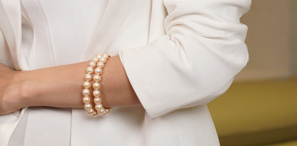 white Pearl Bracelets