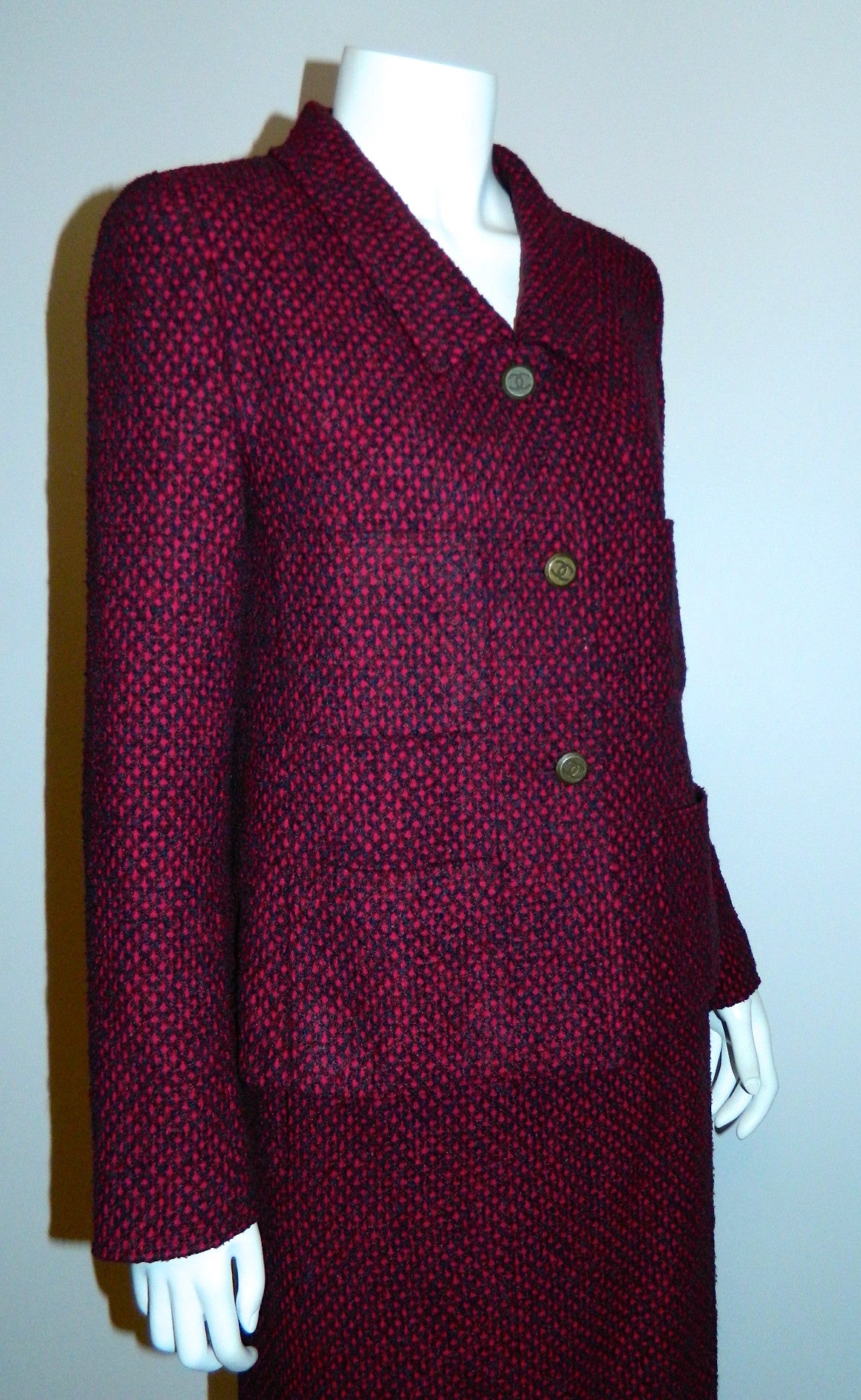 vintage 1980s CHANEL tweed suit plum blue wool boucle jacket skirt CC ...