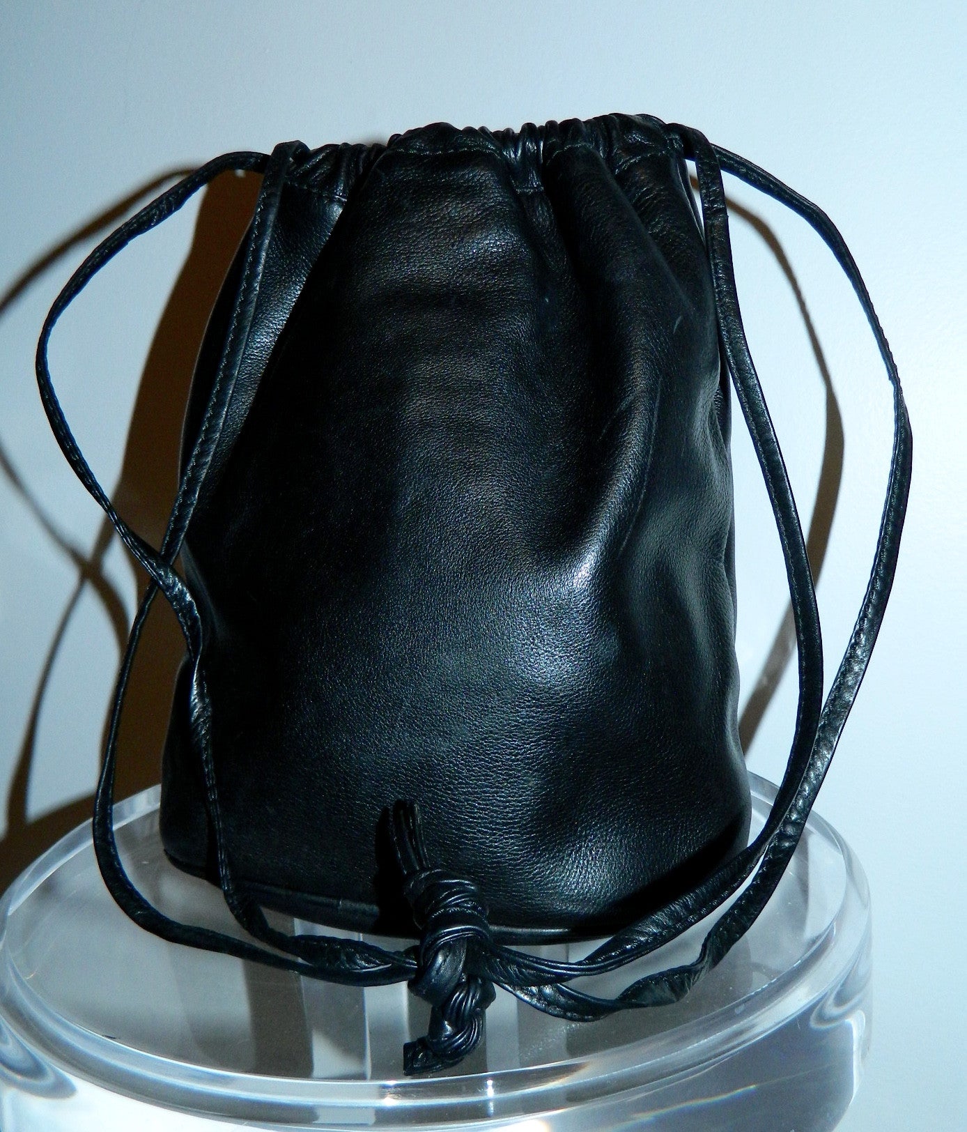 vintage 1980s black leather Bottega Veneta bucket bag drawstring shoul ...