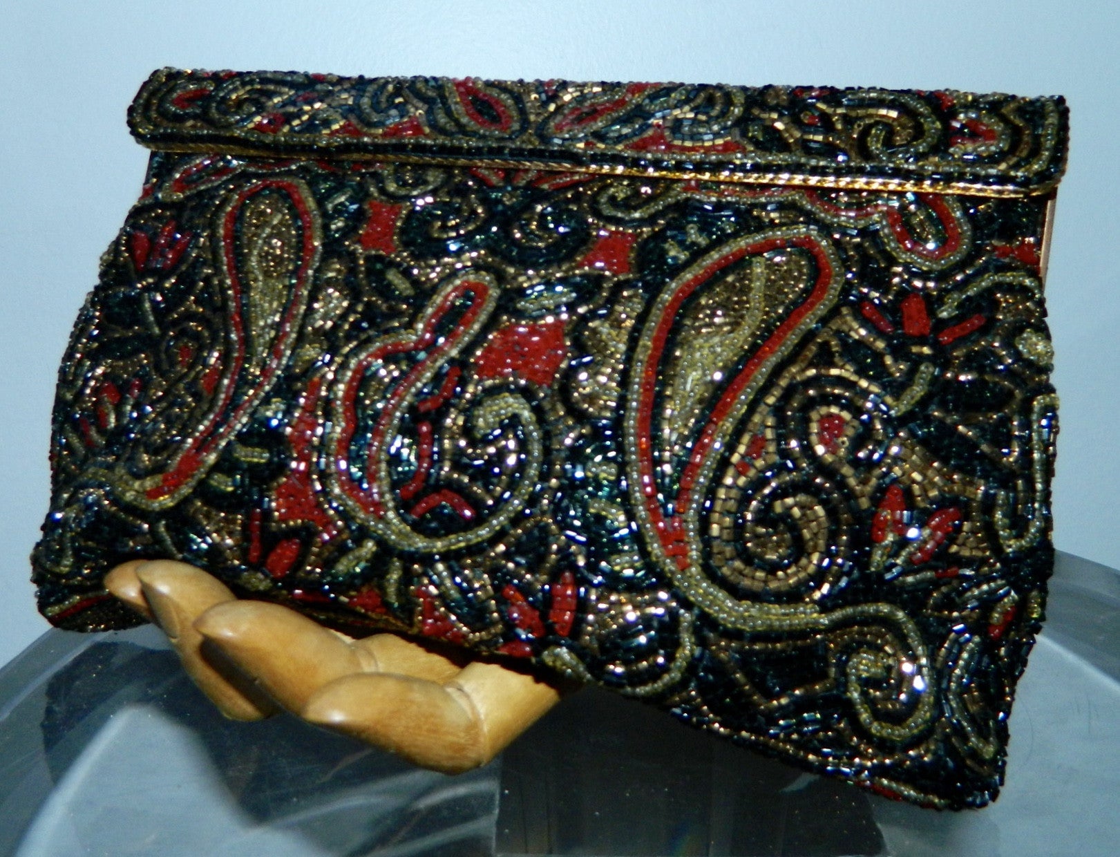 walborg beaded purse