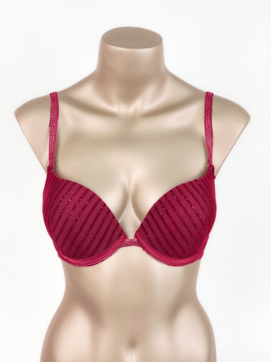 Buy 2 Bras 10 JOD Daily Bra B Cup Push Up