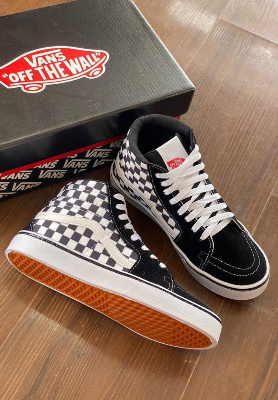 Botinha Vans Xadrez Preto e Branco Premium