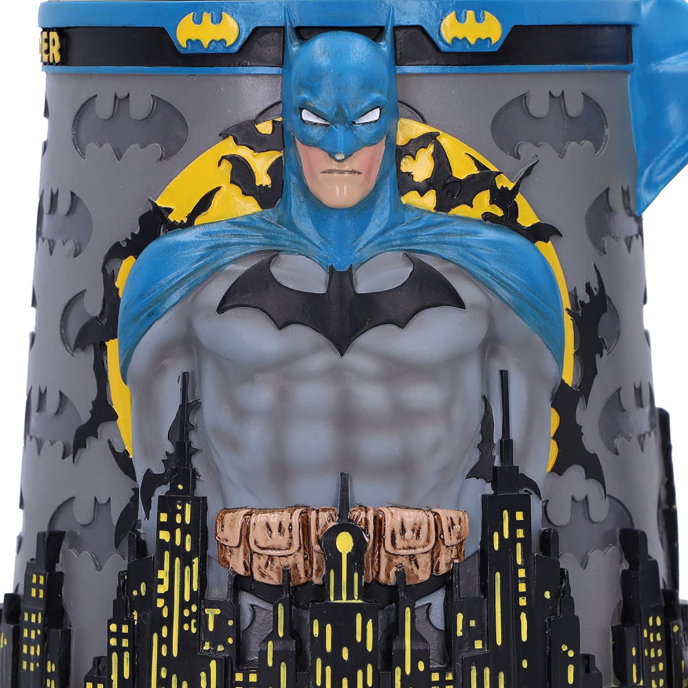 Halba DC Comics Batman The Caped Crusader Collectible - 2 | YEO