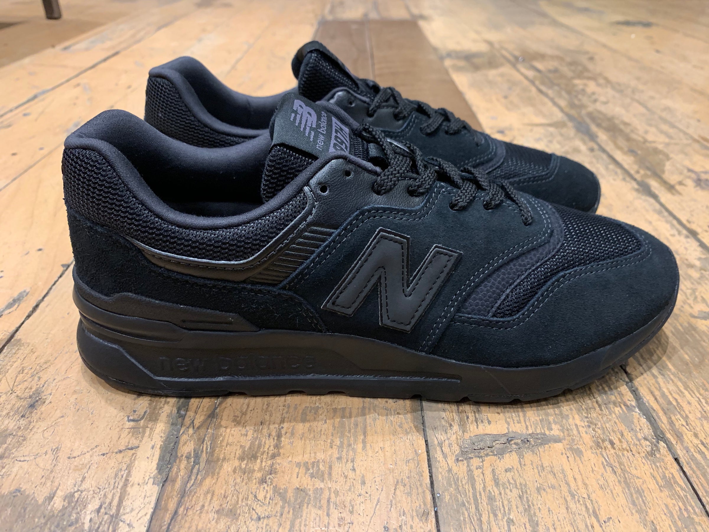 new balance cm997hci black