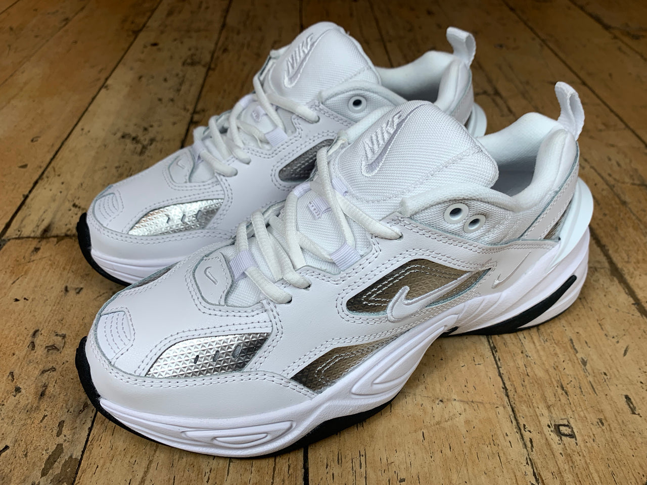 m2k tekno metallic silver